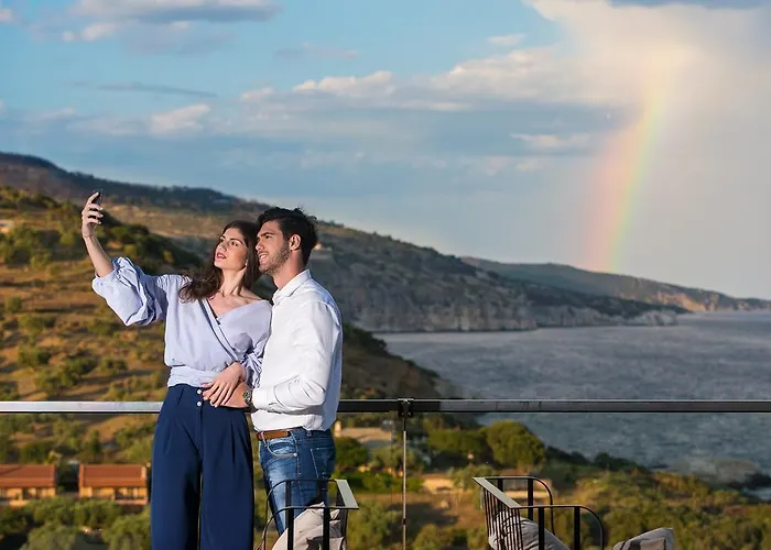 Aeolis Thassos Palace 波托什