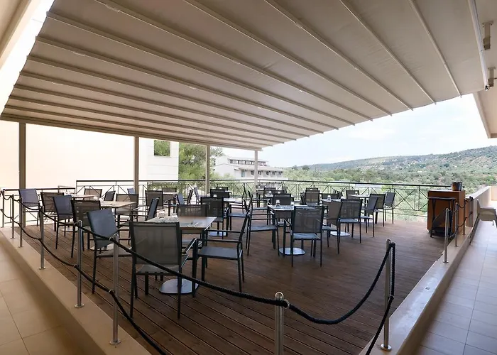 Aeolis Thassos Palace Potos